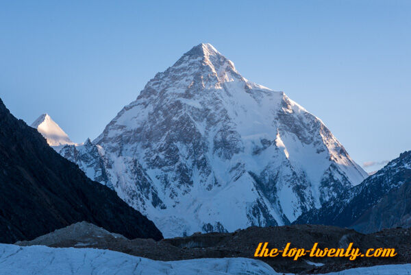 K2 mountain